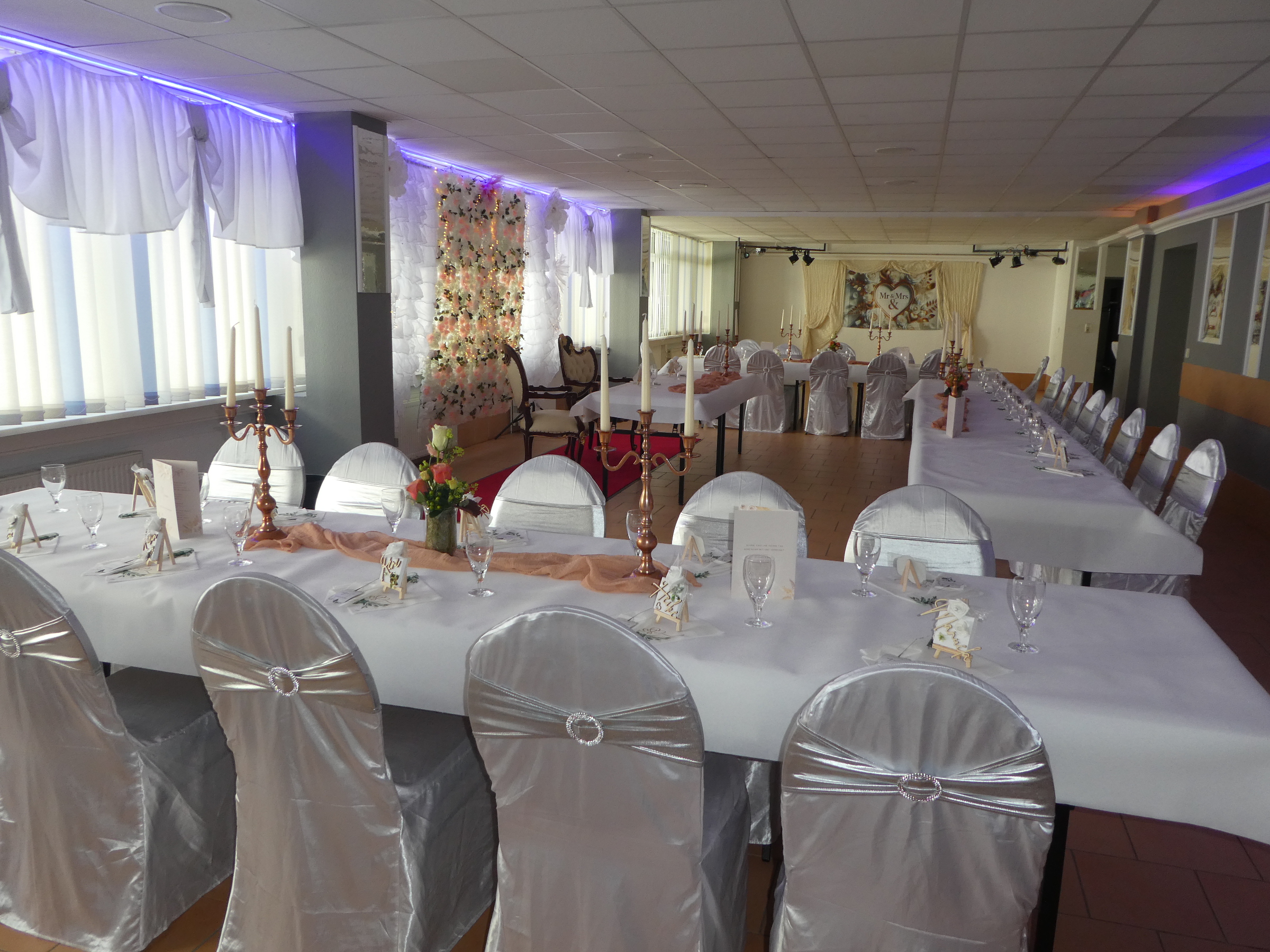 Raum 6 - Terasse - 200 m² Eingang B EG – Bild 8