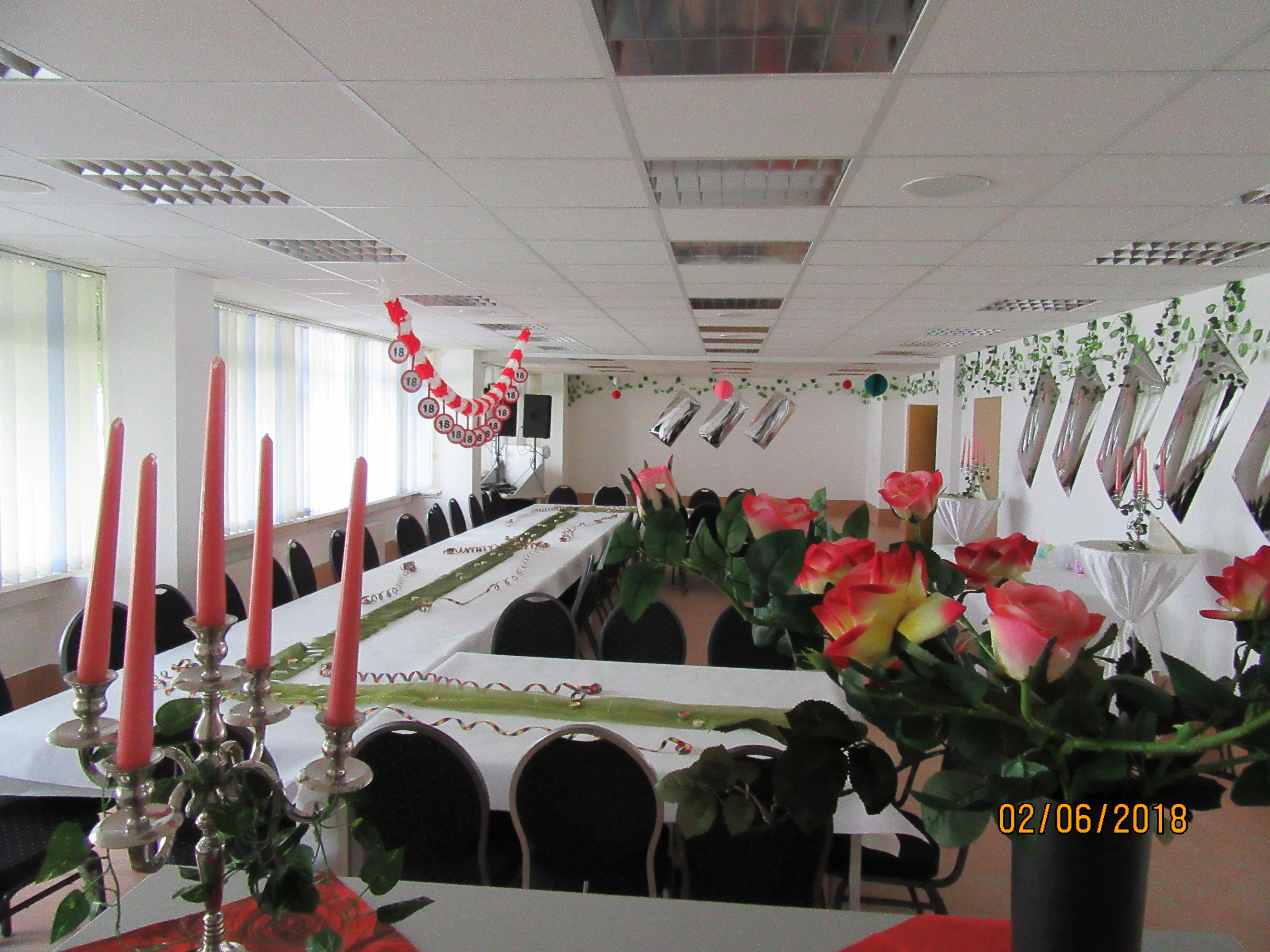 Raum 6  - Terasse - 200 m²  Eingang  B – Bild 1